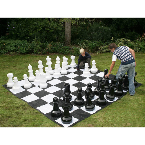 Large 32 Chess Pieces Set
