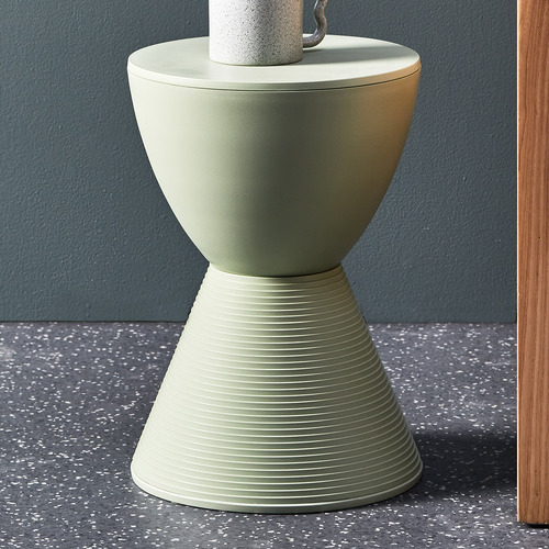 Philippe-Starck-Prince-Replica-AHA-Stool