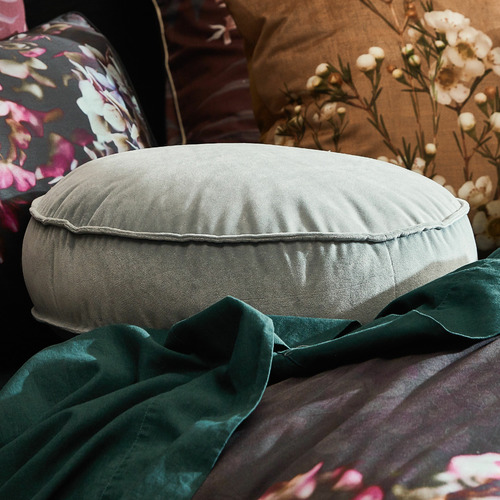 Toro-Round-Velvet-Cushion-01554G