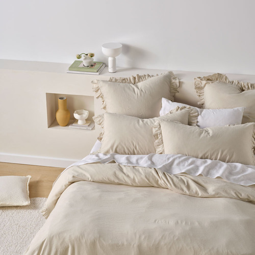 Natural Vintage Ruffle Linen-Blend Quilt Cover Set