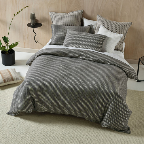 Shadow Cotswold Cotton Quilt Cover Set