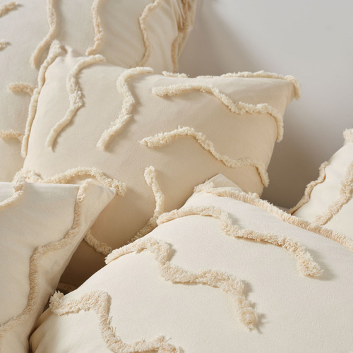 Metung Cotton Chenille Cushion