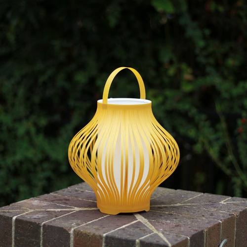 Bostock-Retractable-Outdoor-Cordless-LED-Lantern