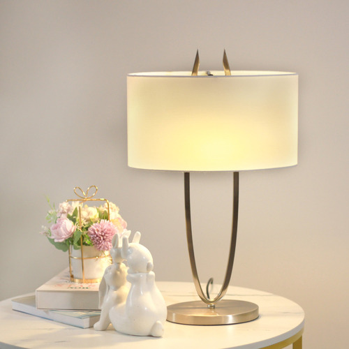 Warren-Metal-and-Fabric-Table-Lamp