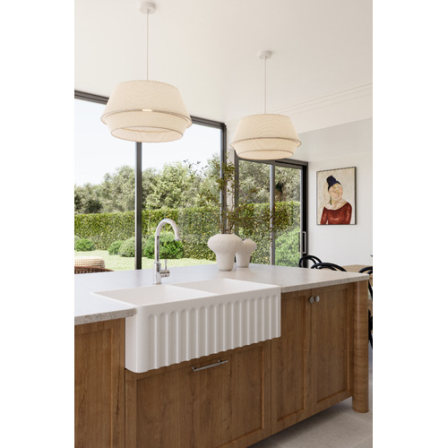 Emmaline-Iron-Pendant-Light