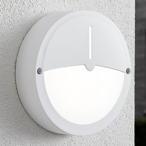 Zachariah Eyelid LED Bunker Light