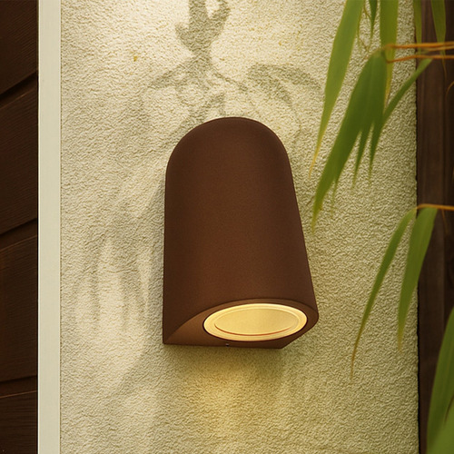 Hendricks Outdoor Wall Light