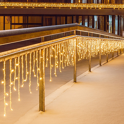Reana LED Icicle Light
