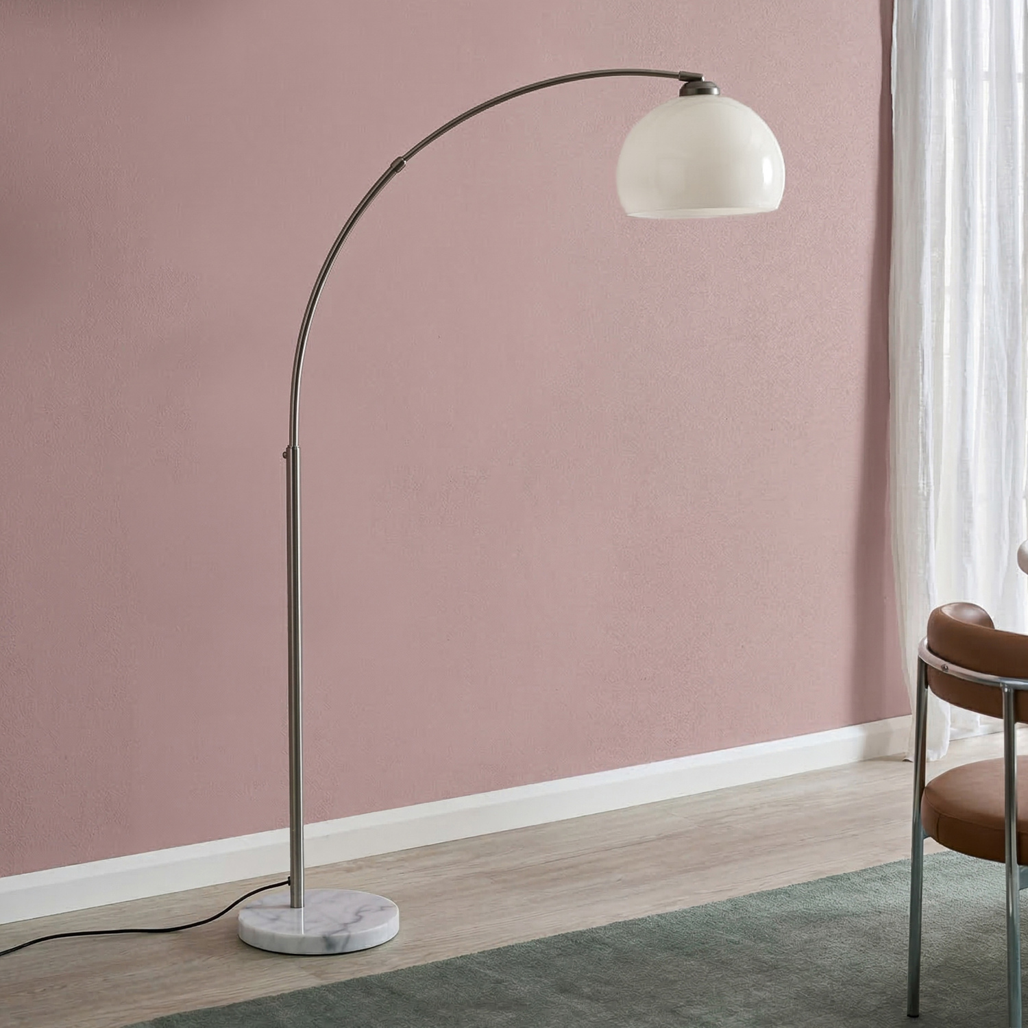 White Niort Marble & Metal Floor Lamp