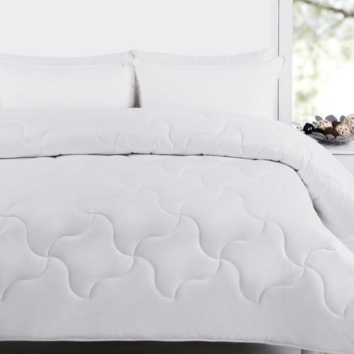 Wooltara Luxury Alpaca Wool Quilt Temple & ster