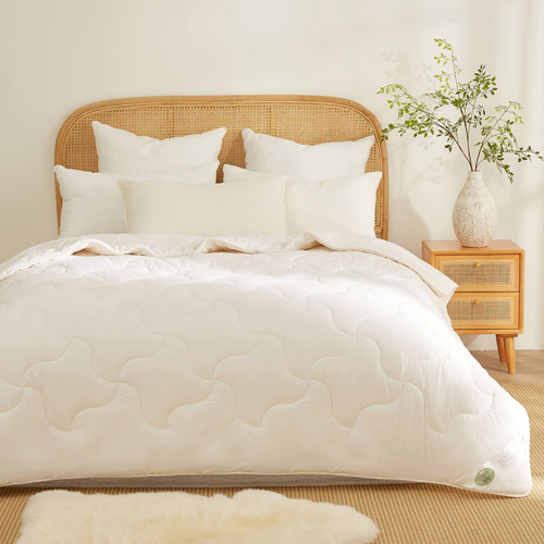 Luxury-Washable-Australian-Winter-Wool-Quilt