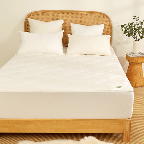 Wool-Blend-Mattress-Topper