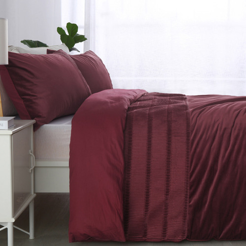 Dreamaker Wine Ripple Velvet Quilt Cover Set Temple & ster