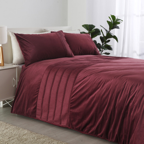 Dreamaker Wine Ripple Velvet Quilt Cover Set Temple & ster