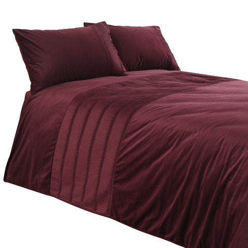 Dreamaker Wine Ripple Velvet Quilt Cover Set Temple & ster