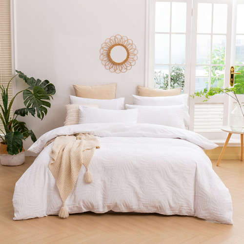 White Leafy Jacquard Cotton Quilt Cover Set