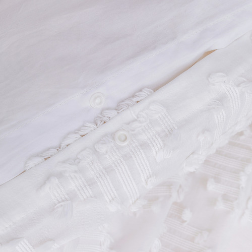 White Lottie Eyelash Jacquard Quilt Cover Set