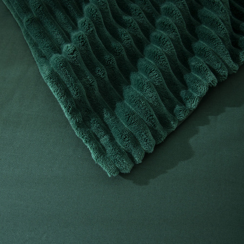 Emerald Velvet Quilt Cover Set