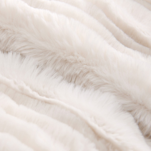 Eyelash Fleece Reversible Heated Throw