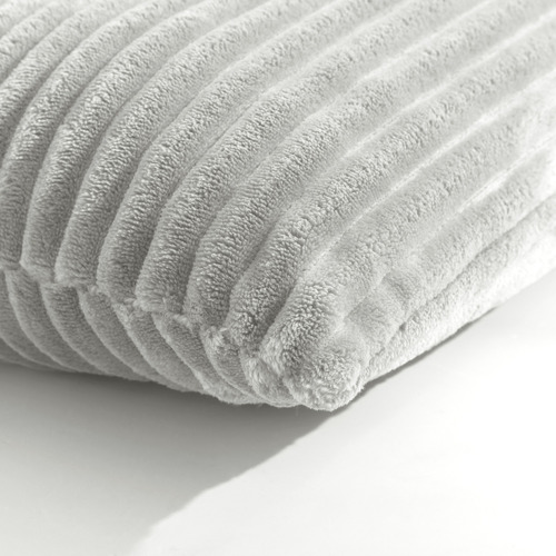 Embossed-Velvet-Cushion