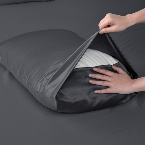 Matte&nbsp;Satin Pillowcases