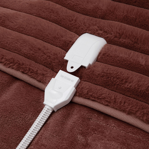 Chunky-Faux-Fur-Heated-Throw
