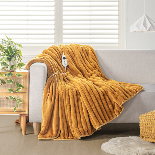 Chunky-Faux-Fur-Heated-Throw