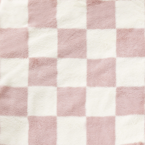 Checkered-Faux-Fur-Heated-Throw