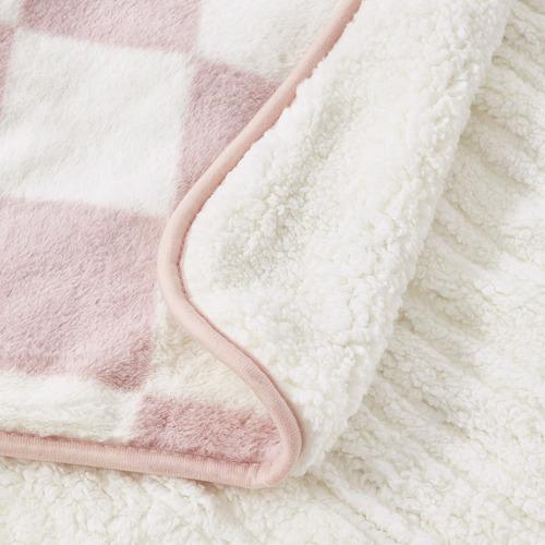 Checkered-Faux-Fur-Heated-Throw