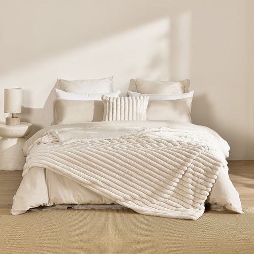 Chunky Embossed Fleece Cushion