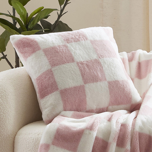 Checkered-Plush-Faux-Fur-Cushion