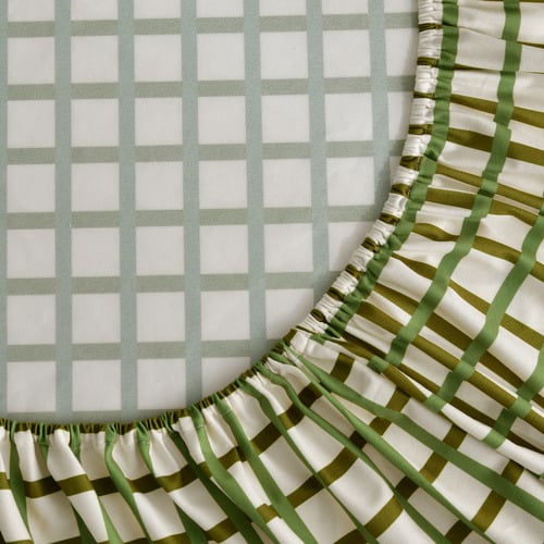Grid Micro Flannel Fitted Sheet Set