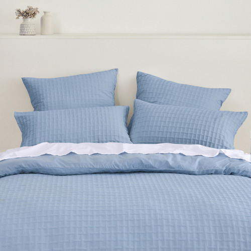 Iris Jacquard Quilt Cover Set