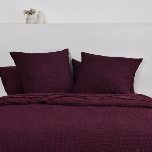 Daphne Seersucker European Pillowcases