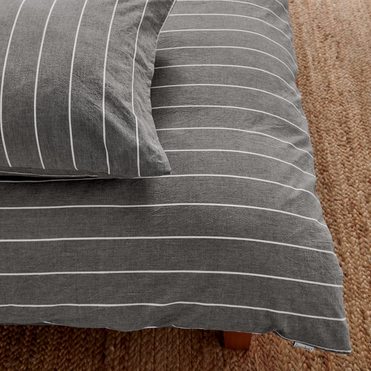 Graphite & White Zinnia Washed Cotton Reversible Quilt Cover Set