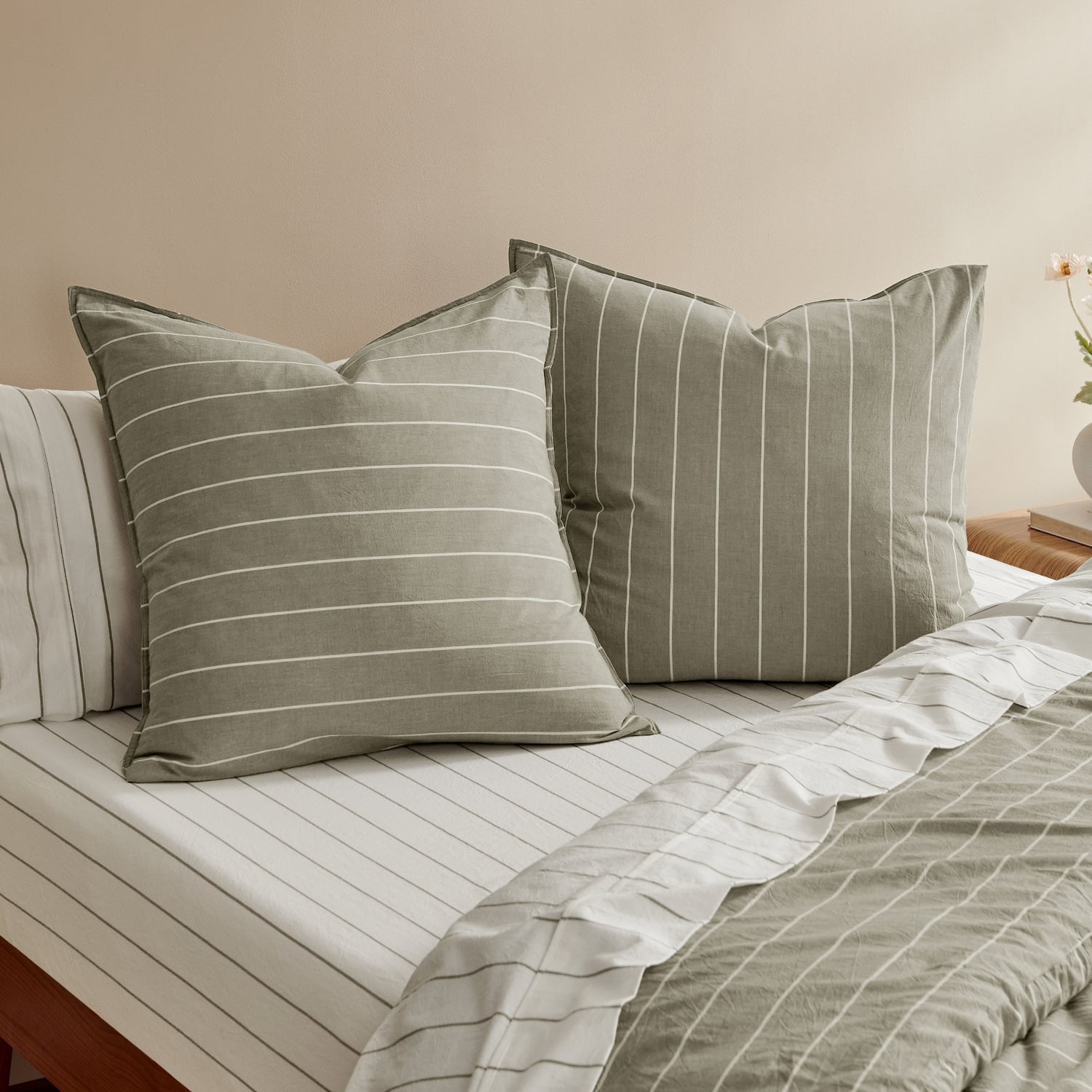 Zinnia Washed Cotton European Pillowcases