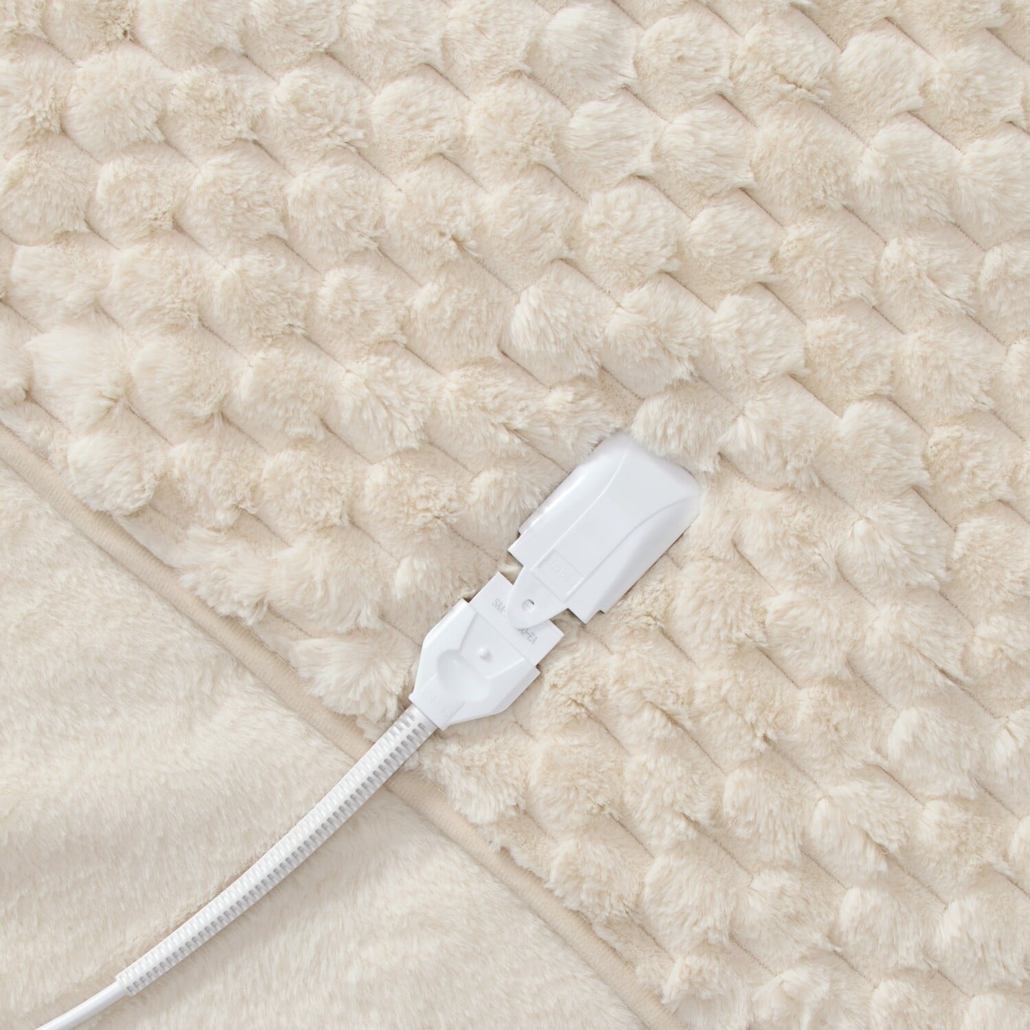 Melisande Faux Fur Heated Throw