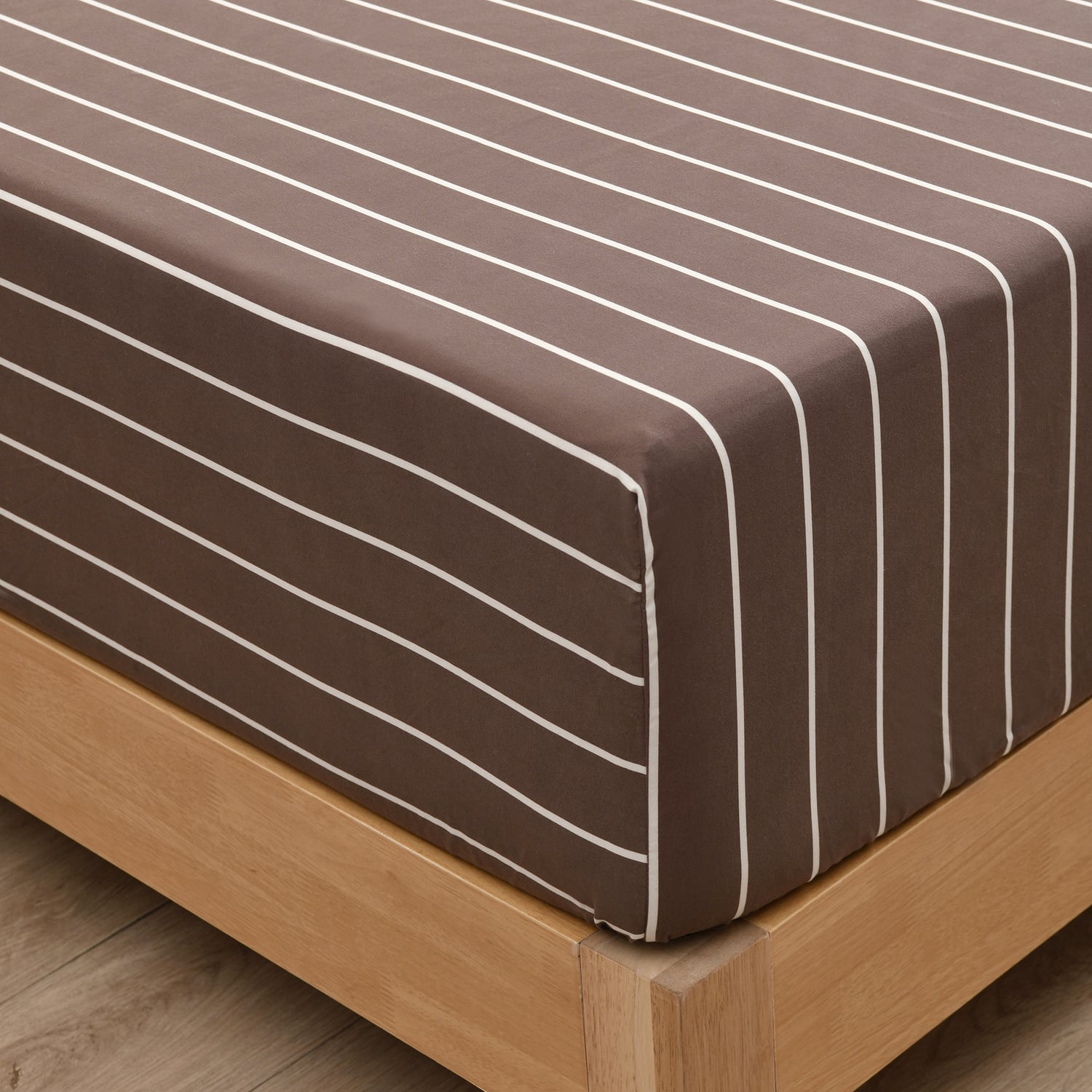 Striped-Lili-Microfibre-Fitted-Sheet-Set