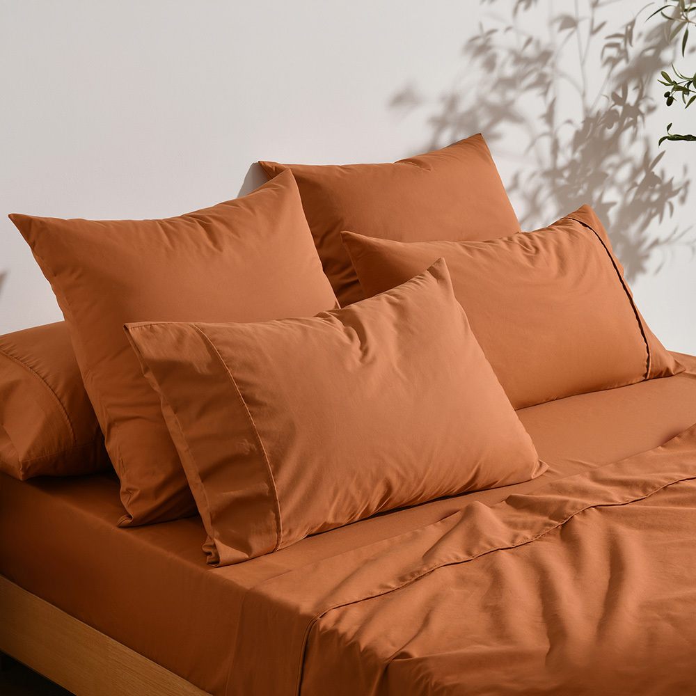 Dreamaker Cotton-Blend European Pillowcases