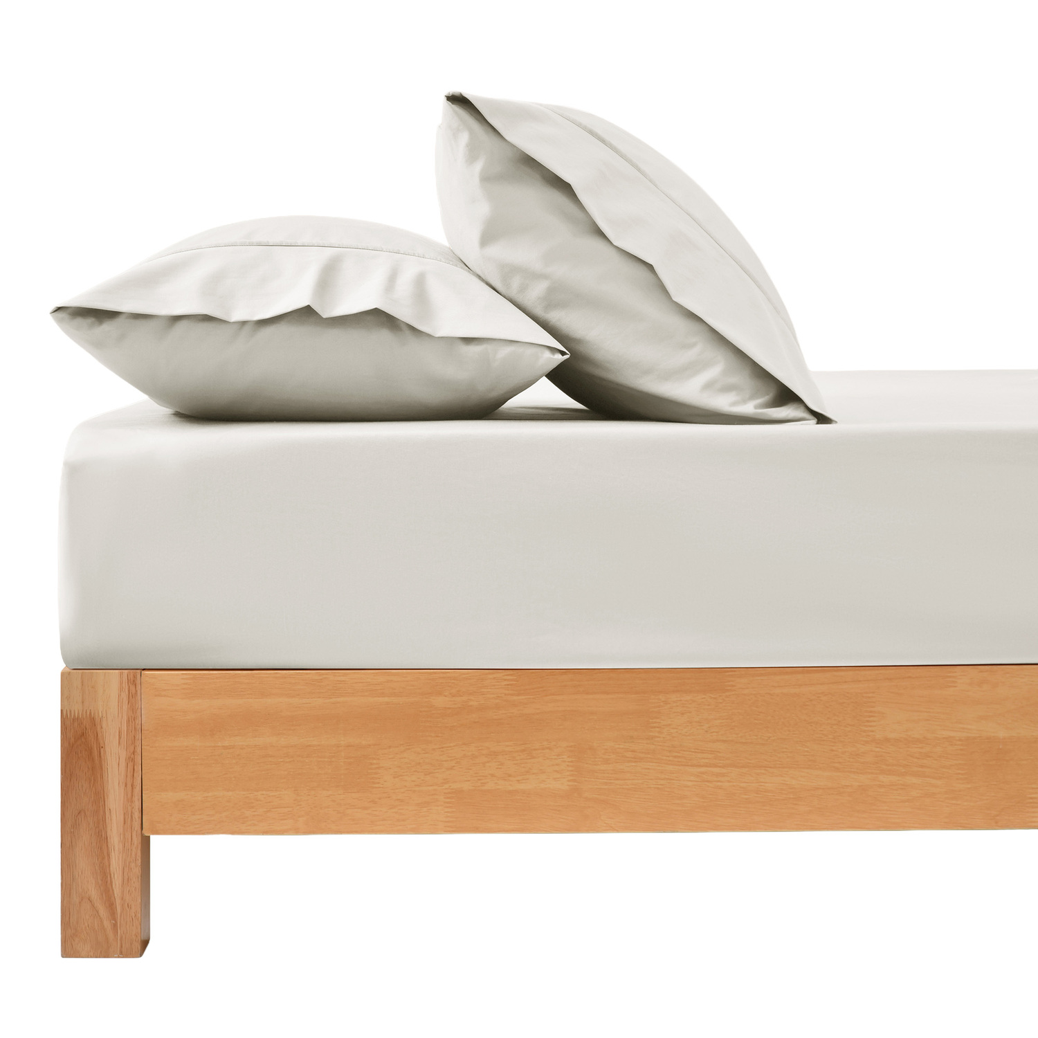 Dreamaker Cotton-Blend Fitted Sheet Set