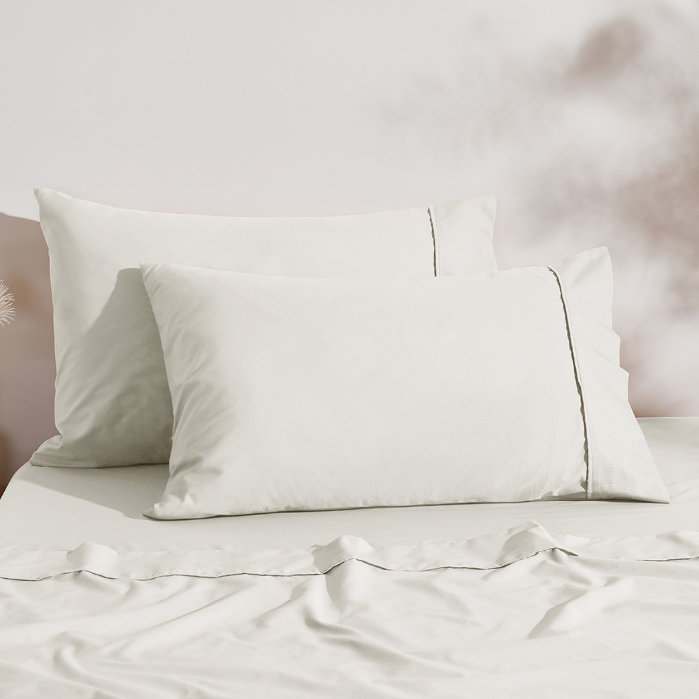 Dreamaker Cotton-Blend Pillowcases