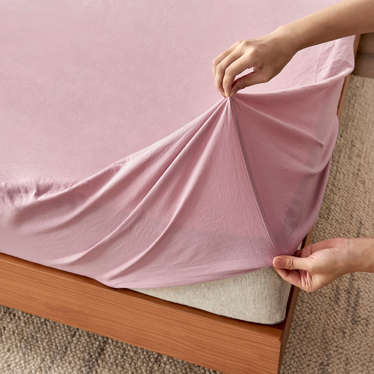 Carmine Cotton Sheet Set