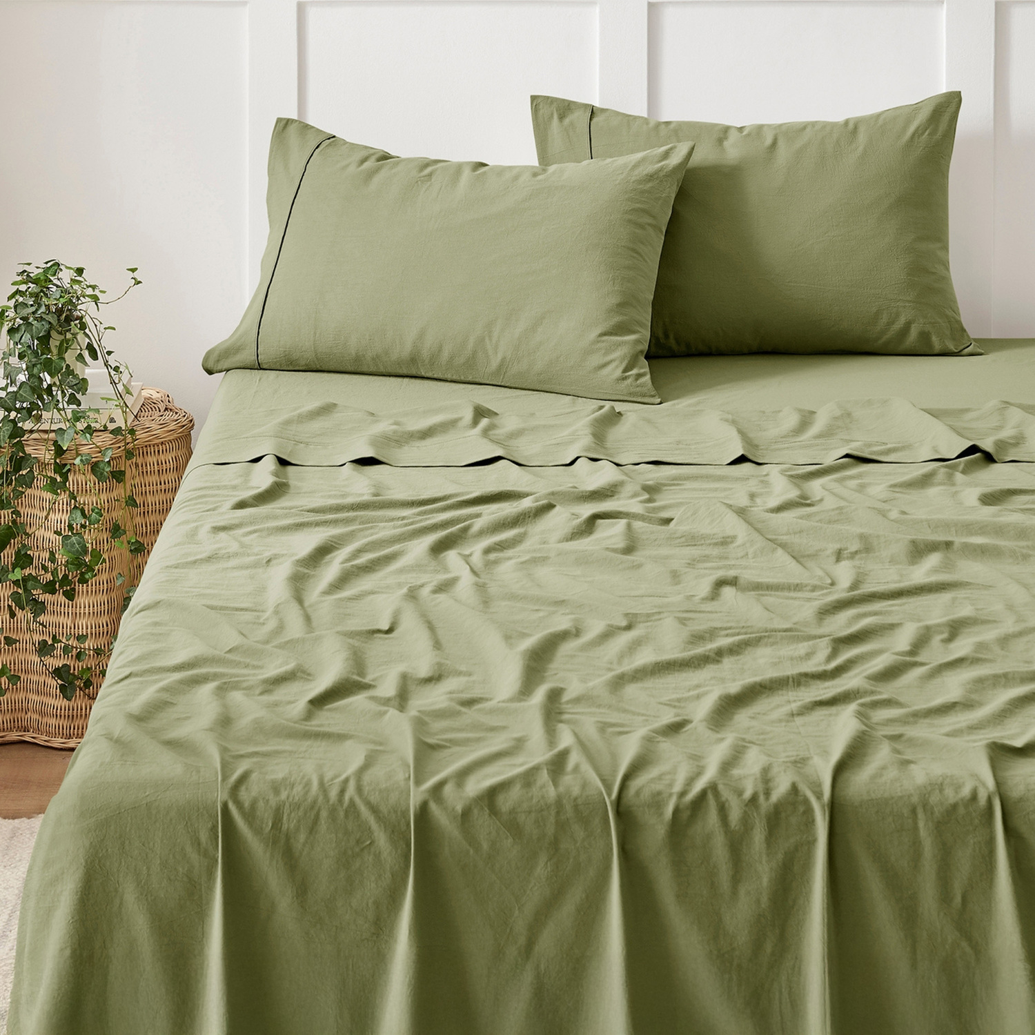 Carmine Cotton Sheet Set
