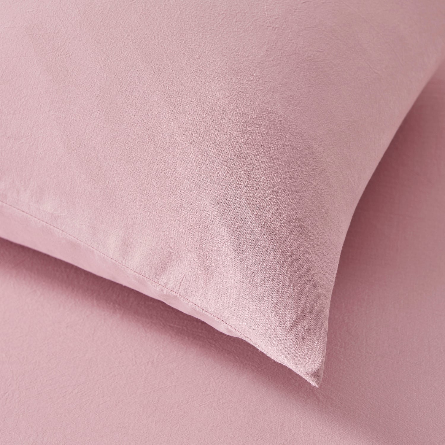 Carmine Cotton Pillowcases