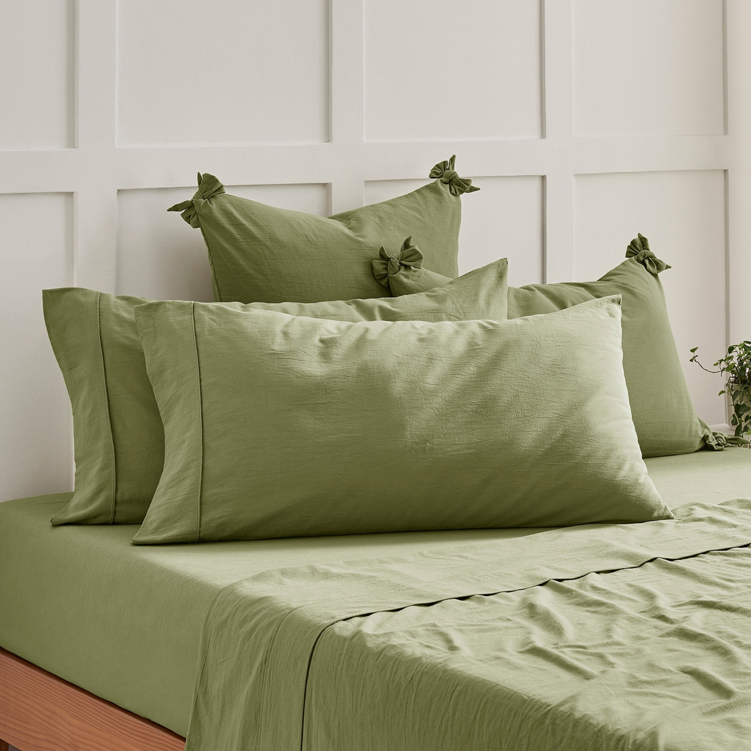 Carmine Cotton Pillowcases