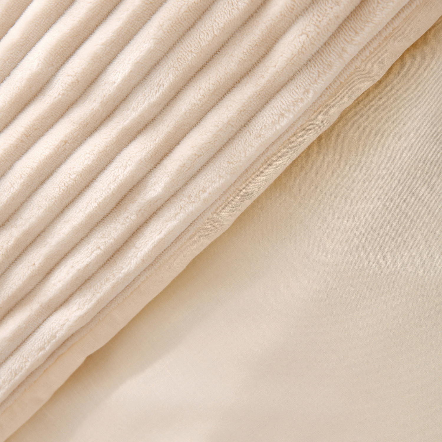 Embossed-Cotton-Blend-Quilt-Cover-Set