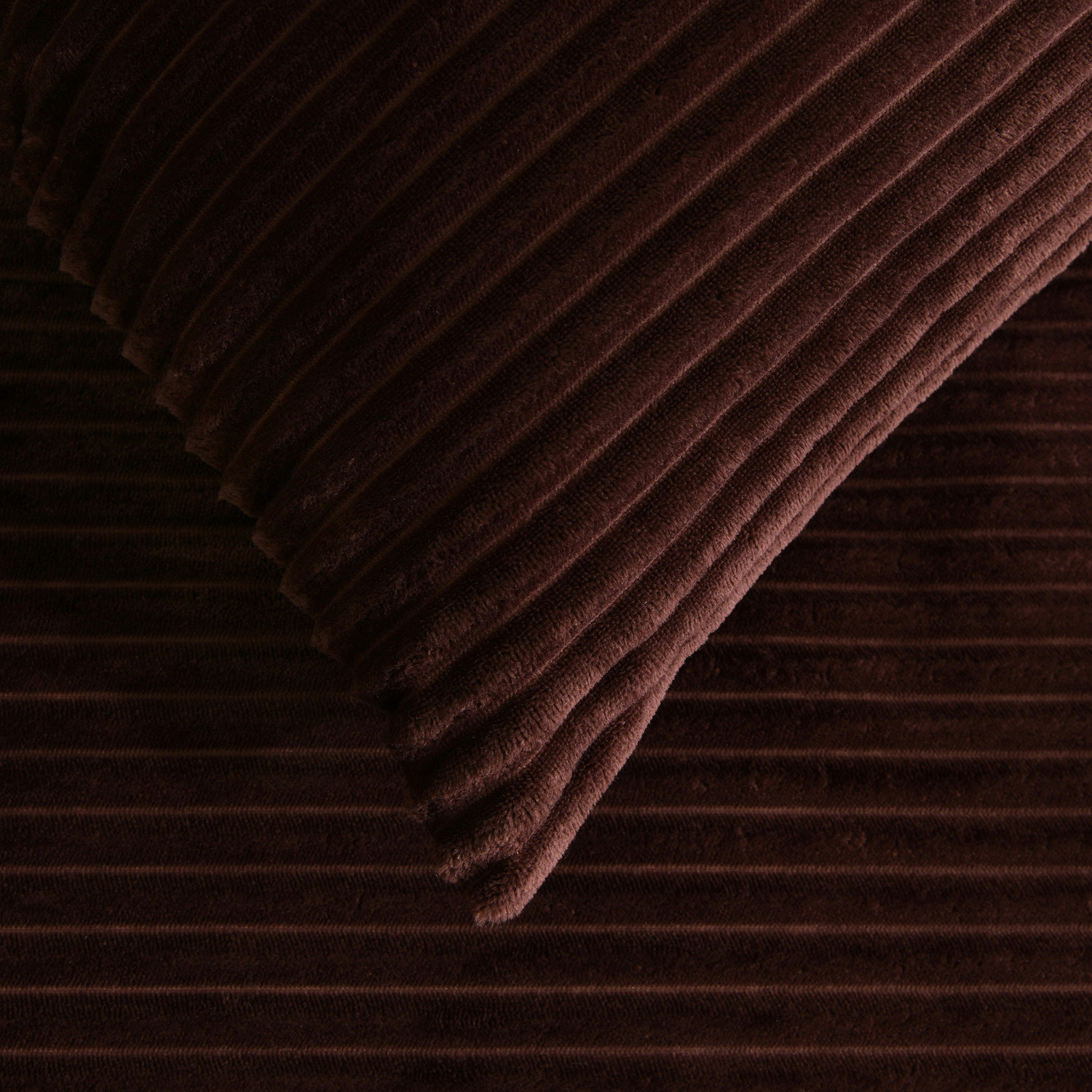 Embossed-Velvet-Cushion