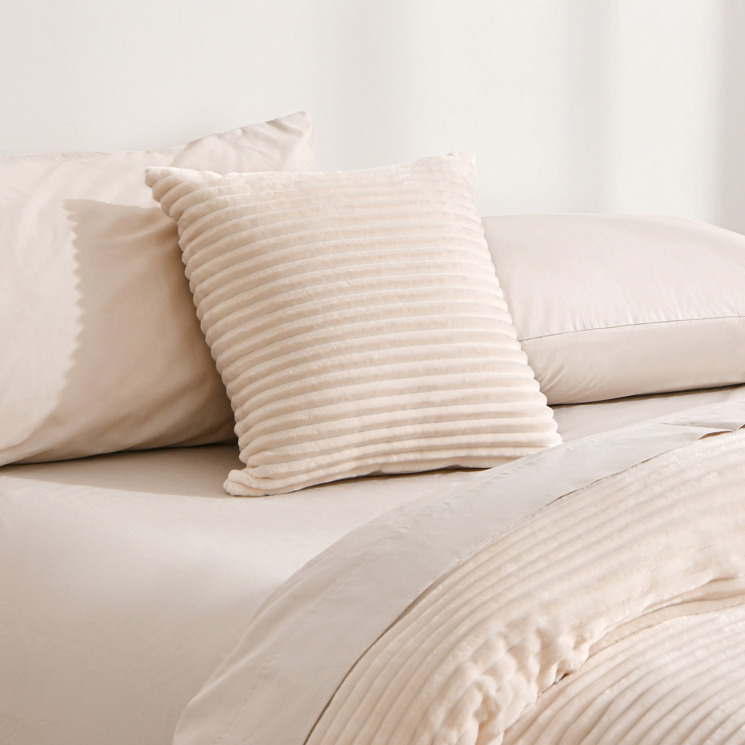 Embossed-Velvet-Cushion