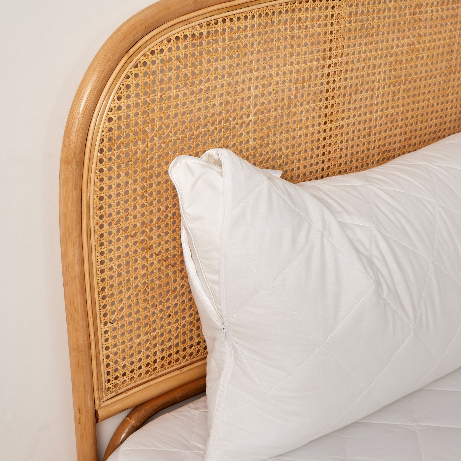 Percy Down Alternative King Pillow with Cotton Cover Pillow Protector