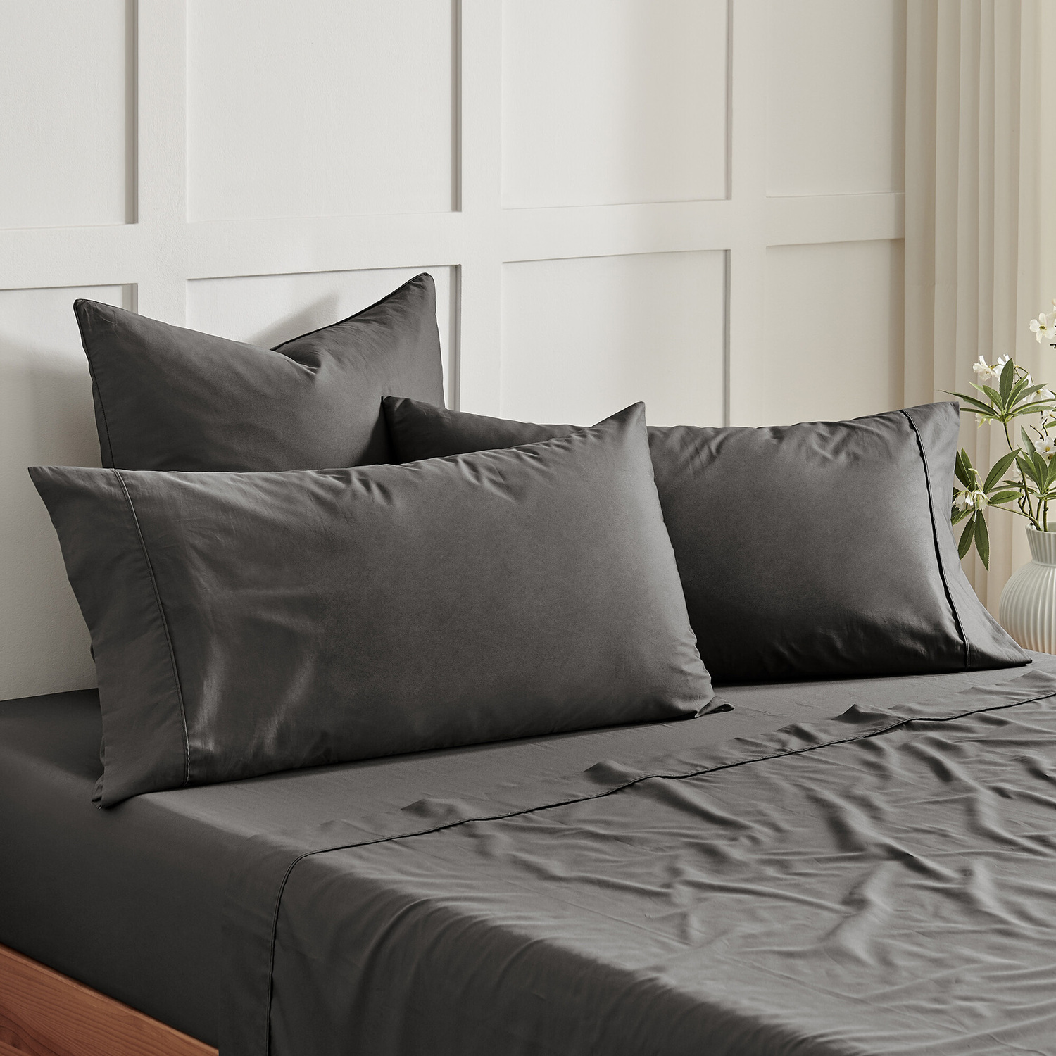 Gavin Cotton Sateen Pillowcases